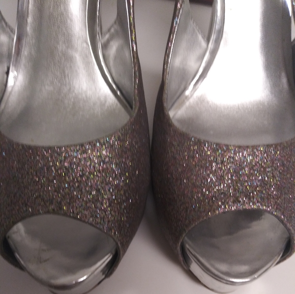 Glittery Guess heels size 8m - Picture 5 of 7